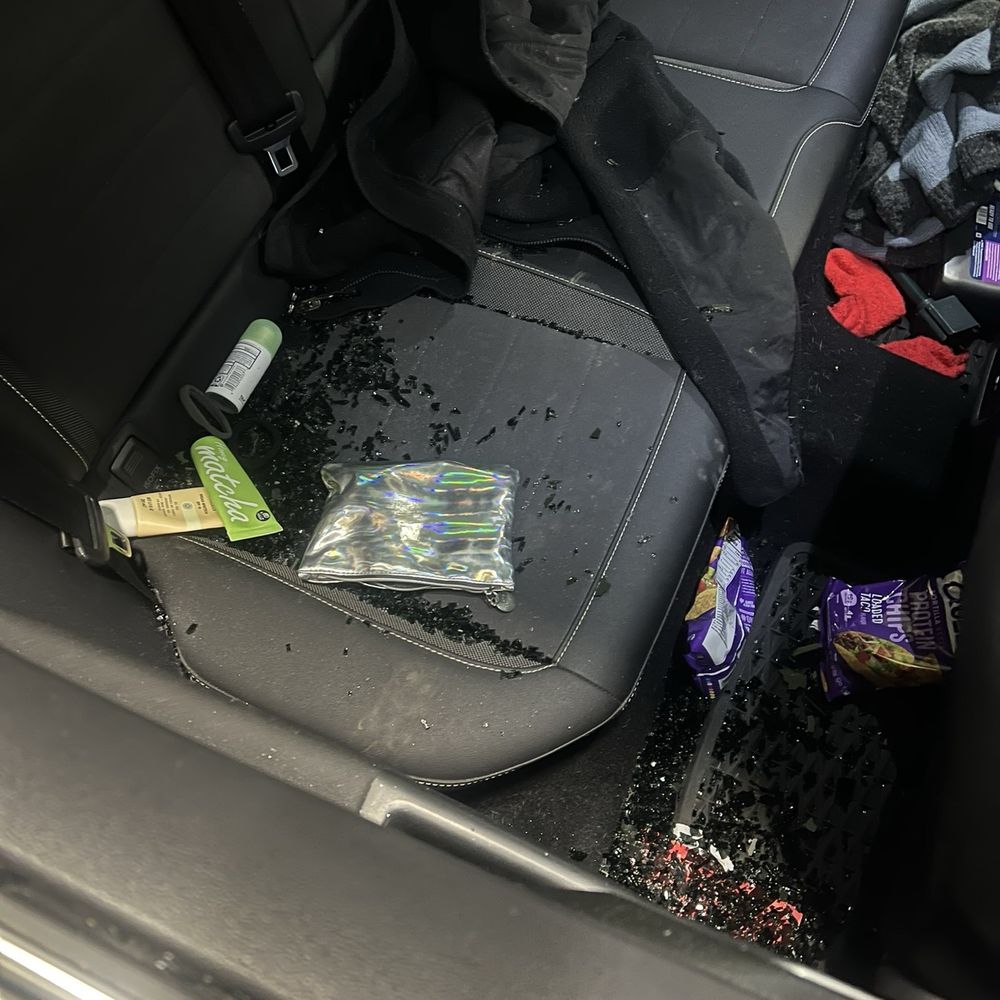 Car got broken into! Car got broken into!