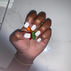 Queen Nails - Acrylic Nail Fullsets