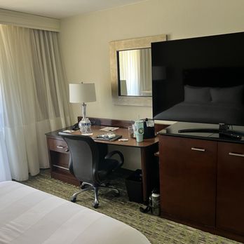 San Diego Marriott La Jolla - Hotels Near Me - La Jolla, California