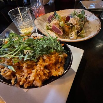 Niche Restaurant - Bone marrow fried rice and Seared Yellowfin Tuna - New American Near Me - Geneva, Illinois Niche Restaurant - Bone marrow fried rice and Seared Yellowfin Tuna - New American Near Me - Geneva, Illinois
