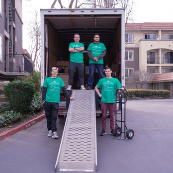 Tim Movers - Los Angeles - Our Crew - Movers Near Me Tim Movers - Los Angeles - Our Crew - Movers Near Me