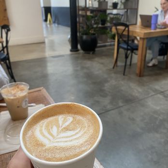 Winter Swan Coffee - French toast latte - Coffee & Tea Near Me - Rochester, New York Winter Swan Coffee - French toast latte - Coffee & Tea Near Me - Rochester, New York