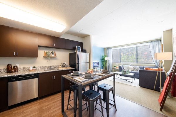 University Gateway by null