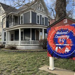 Midwest Creamery & Q