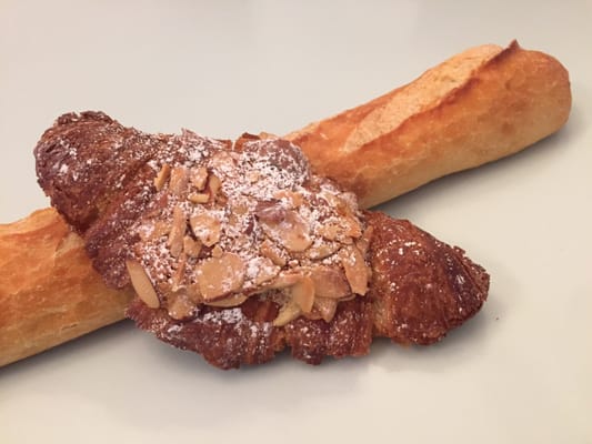 Mamadou's Artisan Bakery by null