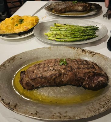 Charlie's Steak House by null