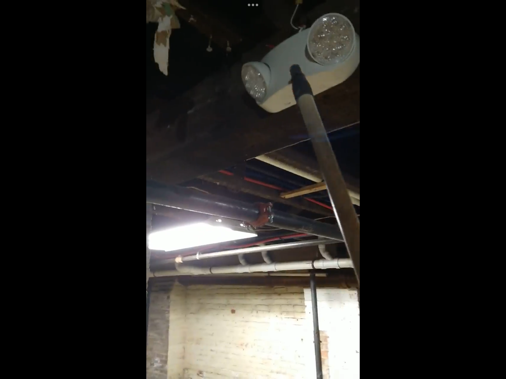 Slide of Thompkins & Associates General Contractors