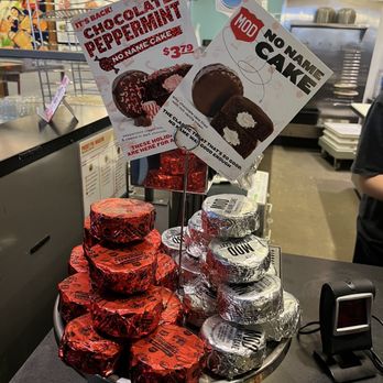 MOD Pizza - Pizza Near Me - Vernon Hills, Illinois