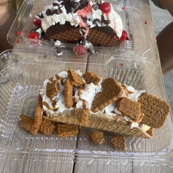 Dessert Dealer - Desserts Near Me - Chicago, Illinois Dessert Dealer - Desserts Near Me - Chicago, Illinois
