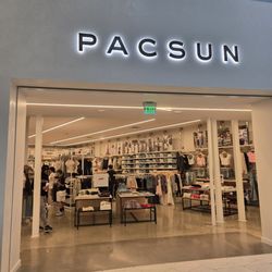 PacSun