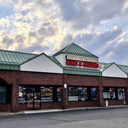Townline Discount Wines & Liquors