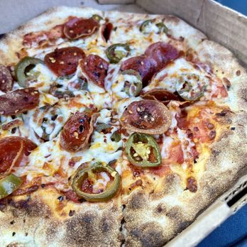 Custom Pizza Truck - The No.4 Spicy Baby - Pizza Near Me Custom Pizza Truck - The No.4 Spicy Baby - Pizza Near Me