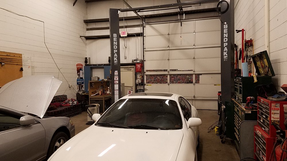 PHIL’S GARAGE 15525 S er Rd, Romeoville, Illinois Auto Repair