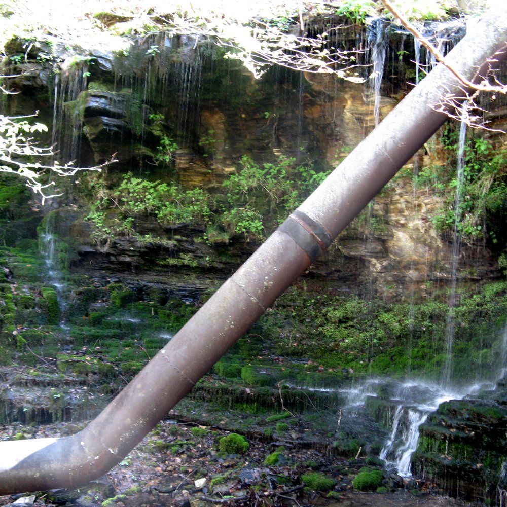 Ledford Mill Bed and Breakfast - waterfall on the premises - Bed & Breakfast Near Me - Wartrace, Tennessee