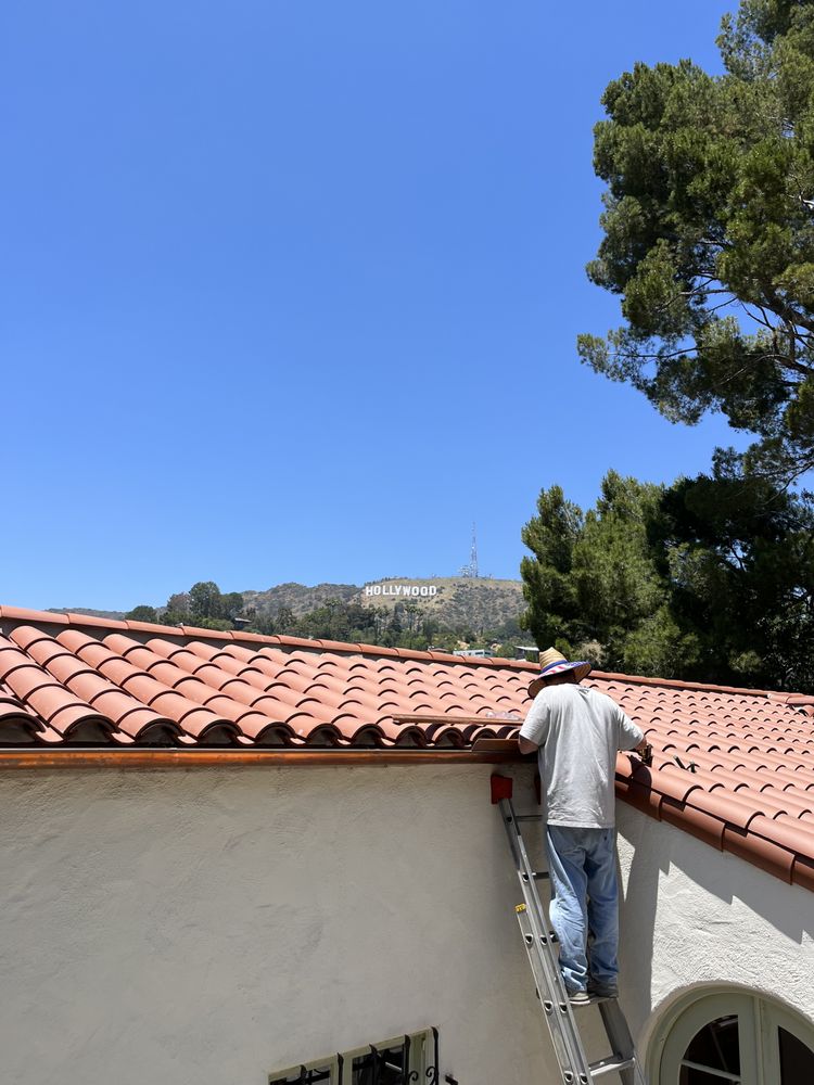 Slide of Ricks Raingutter Service