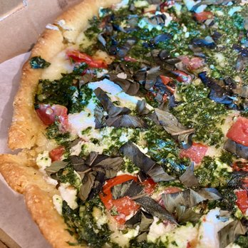 Dove Vivi - Dove Vivi Pesto Pizza with Mozzarella, Fontina, Ricotta, Fresh Tomatoes, Basil, and House-made Spinach Pesto on a Cornmeal Crust - Pizza Near Me - Portland, Oregon Dove Vivi - Dove Vivi Pesto Pizza with Mozzarella, Fontina, Ricotta, Fresh Tomatoes, Basil, and House-made Spinach Pesto on a Cornmeal Crust - Pizza Near Me - Portland, Oregon