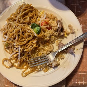 Thai Excellente Restaurant - Chow mien and fried rice - Thai Near Me - El Monte, California Thai Excellente Restaurant - Chow mien and fried rice - Thai Near Me - El Monte, California