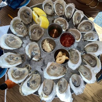 Alici Oyster Bar - 2 dozen oyster happy hour special - Seafood Near Me - Atlanta, Georgia Alici Oyster Bar - 2 dozen oyster happy hour special - Seafood Near Me - Atlanta, Georgia