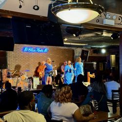 The Blue Note - Live Entertainment