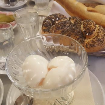 Cafe Tomaselli - Coffee & Tea Near Me - Salzburg, 5 Cafe Tomaselli - Coffee & Tea Near Me - Salzburg, 5