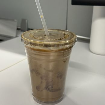 Sterling Cafe And Bar - Oatmeal Cookie Latte - Coffee & Tea Near Me - Chicago, Illinois Sterling Cafe And Bar - Oatmeal Cookie Latte - Coffee & Tea Near Me - Chicago, Illinois