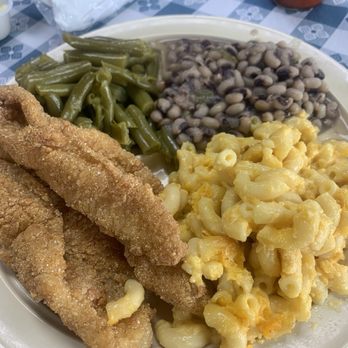 Peggy's Restaurant - Nice place to stop on our road trip with huge portions and Southern hospitality for an affordable price - American Near Me - Wrens, Georgia