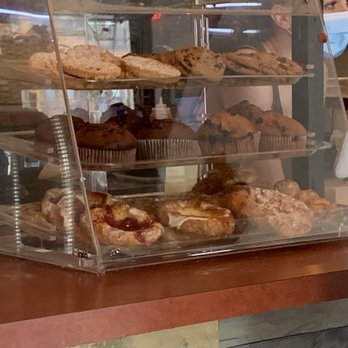 California Coffee Bar - Pastry case - Coffee & Tea Near Me - Pittsburgh, Pennsylvania California Coffee Bar - Pastry case - Coffee & Tea Near Me - Pittsburgh, Pennsylvania