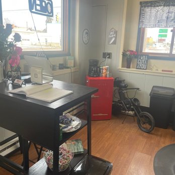 Mel's Cuts - Hair Salons Near Me - Bessemer, Michigan Mel's Cuts - Hair Salons Near Me - Bessemer, Michigan