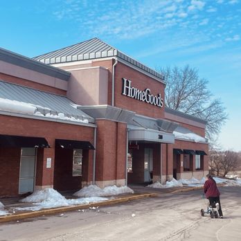 HomeGoods - Entrance - Interior Design Near Me - Monroeville, Pennsylvania