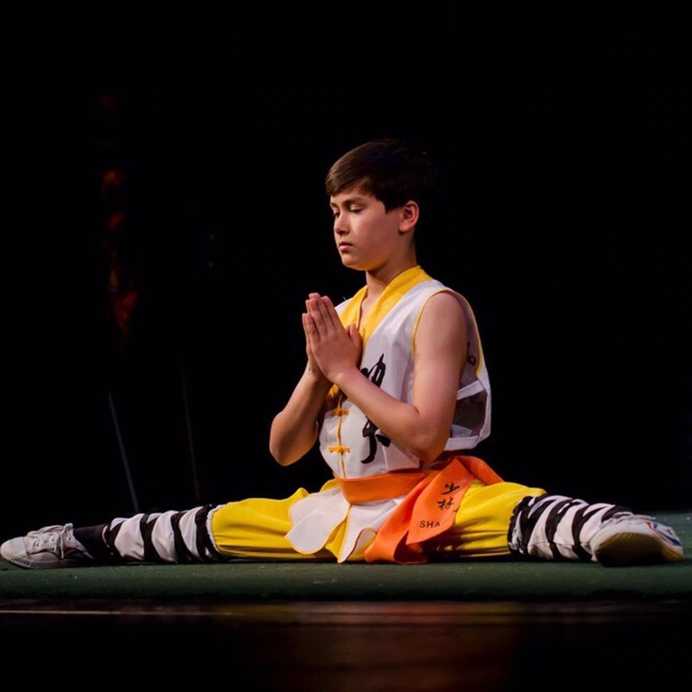 Doctor Who jinsiy aloqa Katta belli it uslubidagi mushuk surati