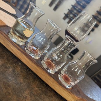 Lost Draw - Wine Tasting Room Near Me - Johnson City, Texas Lost Draw - Wine Tasting Room Near Me - Johnson City, Texas