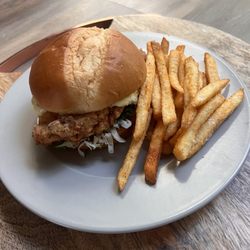 Reuben Haus - Chicken sandwich with zesty fried