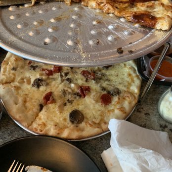 Cork N Crust - Stopped in tonight for some fantastic bbq chicken and Chardonnay pizza - Pizza Near Me - Bellevue, Kentucky Cork N Crust - Stopped in tonight for some fantastic bbq chicken and Chardonnay pizza - Pizza Near Me - Bellevue, Kentucky