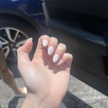 Allure Nail Lounge - Bridal nails - Nail Salons Near Me - Mobile, Alabama