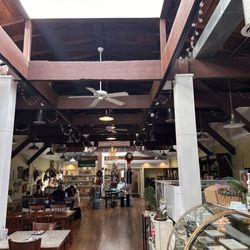 Florida Porch Cafe - View from the door
