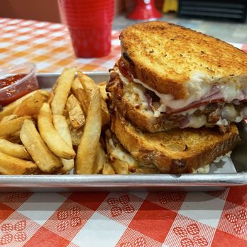 JP's Pizza & Grill - Panini Italiano - Pizza Near Me - Wilmette, Illinois JP's Pizza & Grill - Panini Italiano - Pizza Near Me - Wilmette, Illinois