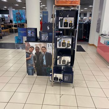 Macy's - Department Stores Near Me - Schaumburg, Illinois