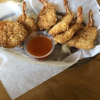 Coconuts Fish Cafe - Seafood Near Me - Kihei, Hawaii