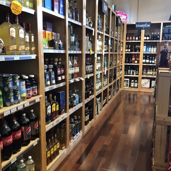 Green Turtle Wine & Spirits - shelves of bottles in a store - Beer, Wine & Spirits Near Me - Islamorada, Florida