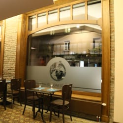 Chez Bacchus