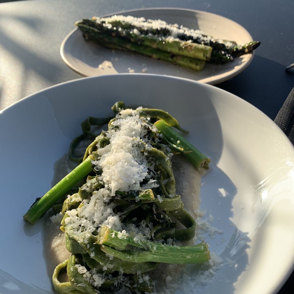 Videre - Green pasta (can't remember the name but its on the lunch menu) and the BEST roasted asparagus!!!! Wow - Bars Near Me - Los Angeles, California Videre - Green pasta (can't remember the name but its on the lunch menu) and the BEST roasted asparagus!!!! Wow - Bars Near Me - Los Angeles, California