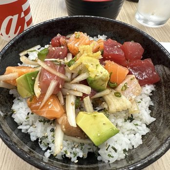 Domo Cafe Pearl Kai - Sushi Bars Near Me - Aiea, Hawaii Domo Cafe Pearl Kai - Sushi Bars Near Me - Aiea, Hawaii