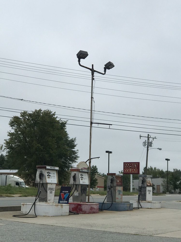 SPRINKLE SERVICE STATION Updated October 2024 2918 E Market St