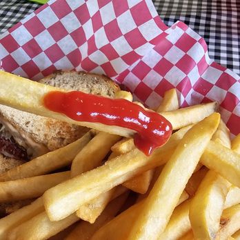 Snack Shack - Fries - Diners Near Me - Eugene, Oregon