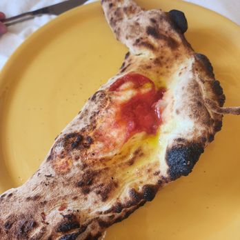 Saraceno d'Oro - Calzone - Italian Near Me - Positano, SA