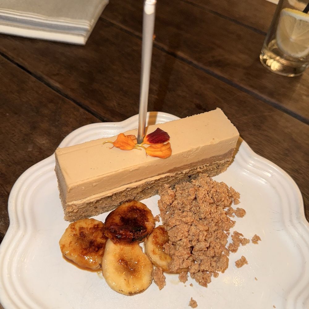 Butcher & Bee - Banana crunch cake - New American Near Me - Nashville, Tennessee Butcher & Bee - Banana crunch cake - New American Near Me - Nashville, Tennessee