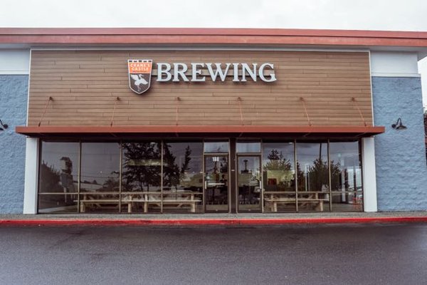 Crane's Castle Brewing by null
