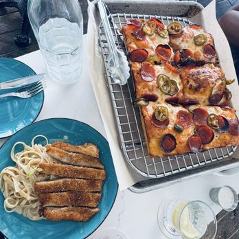 Gemelle - Pizza and Chicken Alfredo - Italian Near Me - Fort Worth, Texas Gemelle - Pizza and Chicken Alfredo - Italian Near Me - Fort Worth, Texas