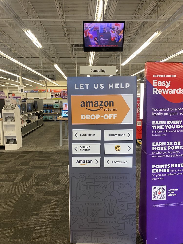 STAPLES Updated October 2024 19 Photos 4210 Electric Rd, Roanoke