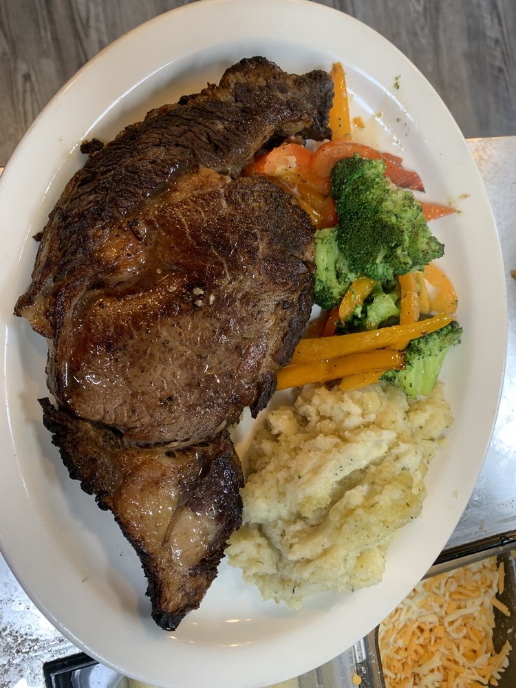 JOE’S TOWNSHIP TAVERN Updated August 2024 12 Photos 1412 Township